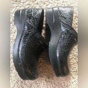 Dansko black paisley clogs size 38